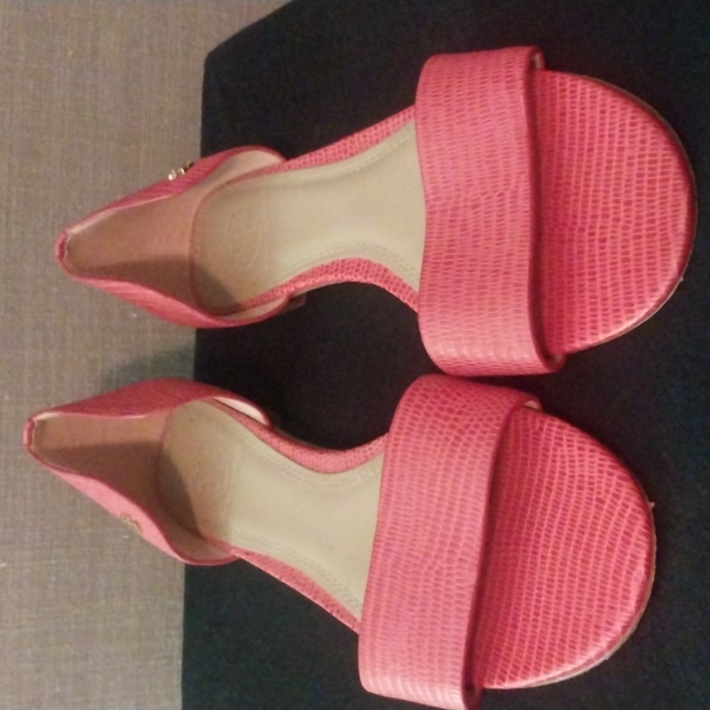 Tory Burch Sandals